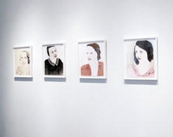 Aris Moore, portrait installations